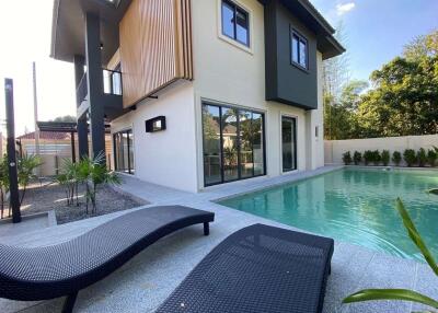 3 bed renovate house with pool for rent in Hang Dong, Chiang Mai