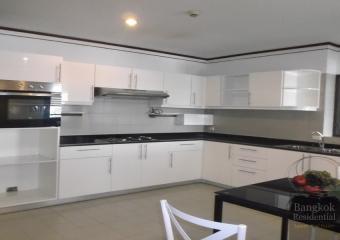 3 Bed Apartment in Phrom Phong