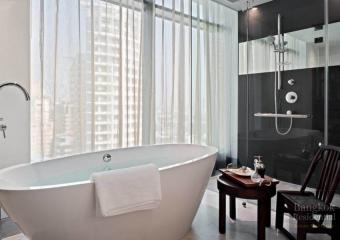 The St. Regis Bangkok  4 Bedroom Condo For Rent in Ratchadamri