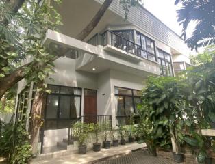 Veranda Ville  4 Bedroom House For Rent in Thonglor