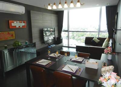 Le Luk Sky Walk  2 Bed Condo For Rent in Phra Khanong