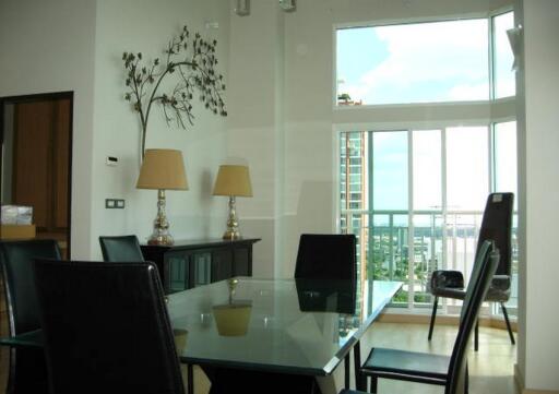 59 Heritage  3 Bedroom Penthouse Condo in Ekkamai