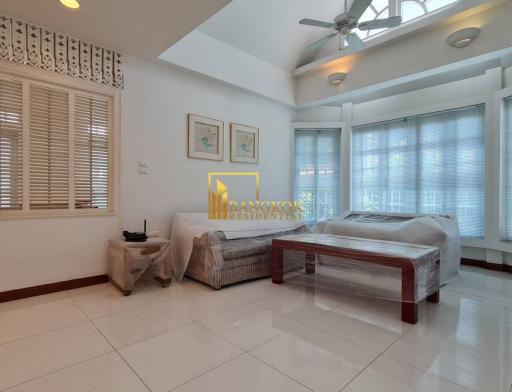 Well Maintained 6 Bedroom House For Rent in Phrom Phong
