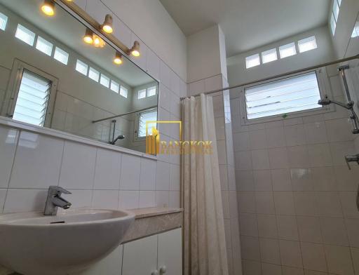 Well Maintained 6 Bedroom House For Rent in Phrom Phong