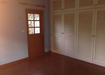 Spacious 3 Bedroom House For Rent in Sukhumvit 24