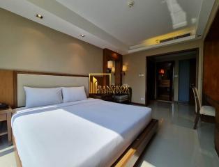 2 Bed Condo For Rent in Phloenchit BR2191CD