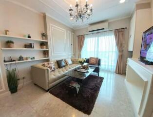 The Crest Sukhumvit 34  Tastefully Decorated 2 Bedroom Condo in Thonglor