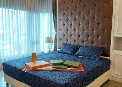 The Crest Sukhumvit 34  Tastefully Decorated 2 Bedroom Condo in Thonglor