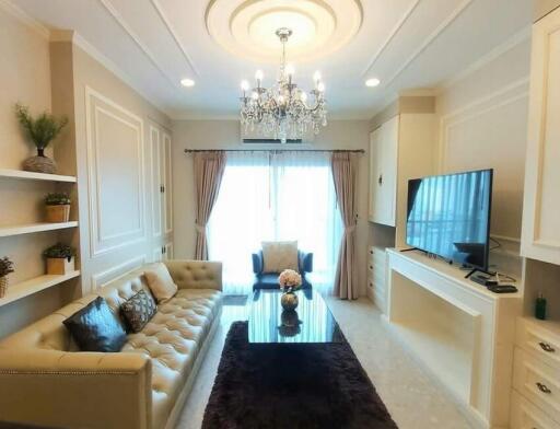 The Crest Sukhumvit 34  Tastefully Decorated 2 Bedroom Condo in Thonglor