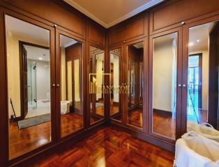 Luxurious 4 Bed Duplex Penthouse in Phloenchit