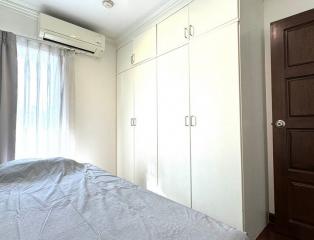 Richmond Palace  Comfortable 3 Bedroom Property in Phrom Phong