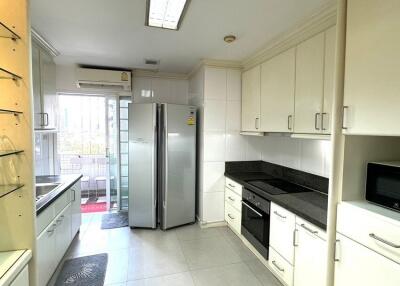 Richmond Palace  Comfortable 3 Bedroom Property in Phrom Phong