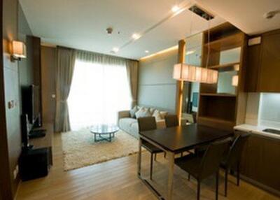 Siri at Sukhumvit  Nicely Decorated 2 Bed Property Near BTS Thonglor