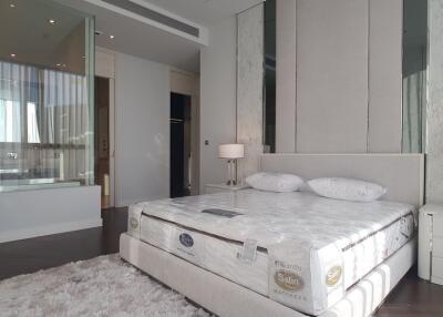 Marque Sukhumvit  Superb 3 Bedroom Super Luxury Condo Near BTS