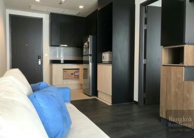 The Edge Sukhumvit 23  Modern 1 Bedroom Condo Near Asoke Interchange