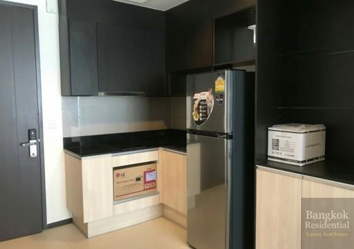 The Edge Sukhumvit 23  Modern 1 Bedroom Condo Near Asoke Interchange