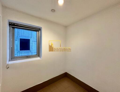 All Seasons Mansion  Spacious 3 Bedroom Property in Ploenchit