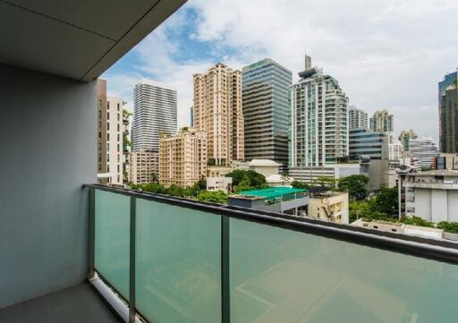 Stylish 3 Bedroom Apartment For Rent in Vibrant Asoke