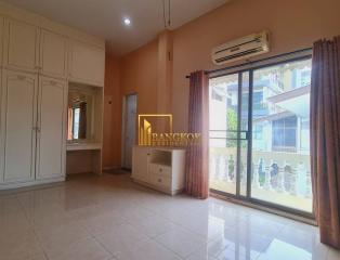 4 Bed Single House For Rent in Thonglor BR8436SH