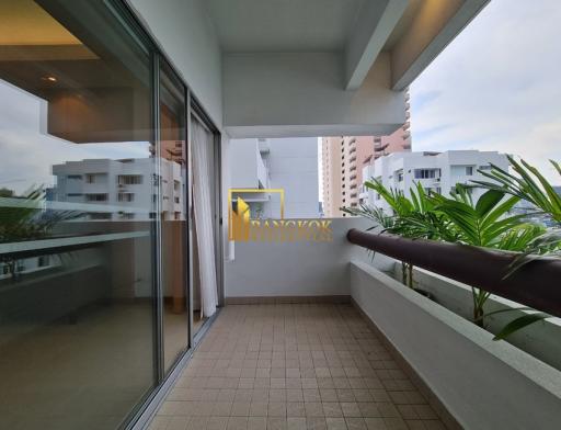 Spacious 2 Bed Pet Friendly Apartment For Rent in Sathorn