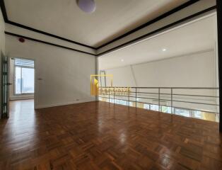 3 Bedroom Duplex Penthouse Apartment in Thong Lo