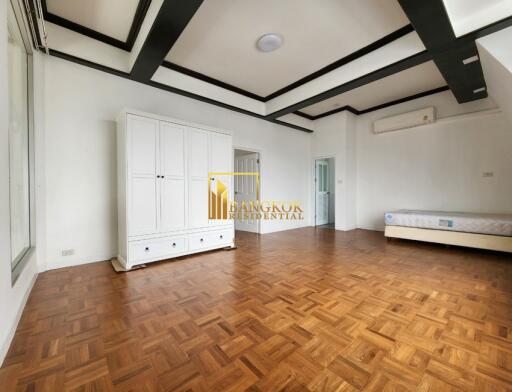 3 Bedroom Duplex Penthouse Apartment in Thong Lo