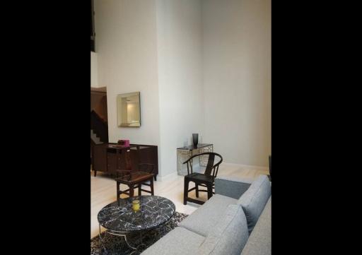 4 Bed Townhouse in Compound For Rent in Phrom Phong BR8687TH