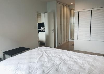 2 Bed Condo For Rent in Sathorn BR10428CD