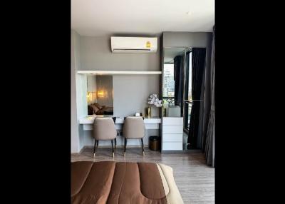 2 Bed Condo For Rent in Ekkamai BR11092CD