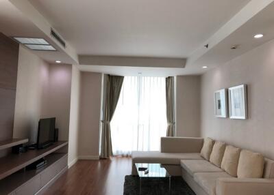 The Rajdamri  2 Bed Condo For Rent in Ratchadamri