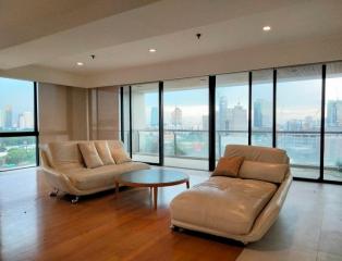 2 Bed Condo For Rent in Ratchadamri BR9559CD