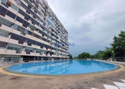 Studio Condo in Pattaya Plaza Condotel Central Pattaya C010360