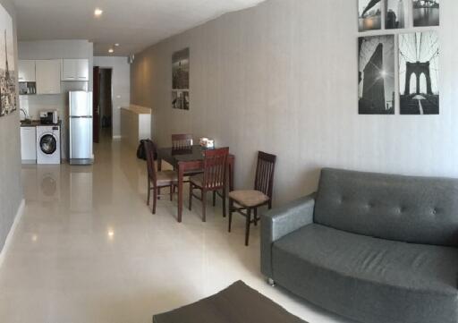 Sukhumvit City Resort  1 Bedroom Condo in Nana