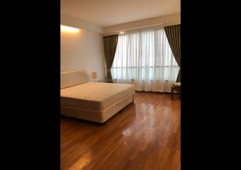 1 Bedroom For Rent in Langsuan Ville