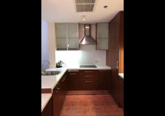 1 Bedroom For Rent in Langsuan Ville