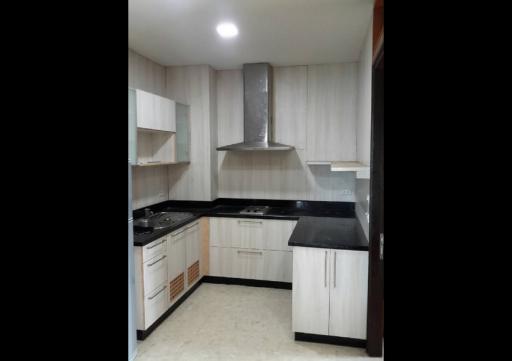 Nusasiri Grand Condo  2 Bedroom For Rent in Ekkamai