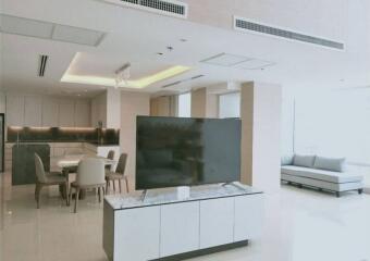 3 Bedroom Duplex Serviced Apartment in Ekkamai