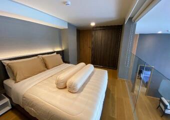 Siamese Exclusive Sukhumvit 31  3 Bedroom Duplex Condo For Rent