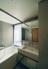 Siamese Exclusive Sukhumvit 31  3 Bedroom Duplex Condo For Rent