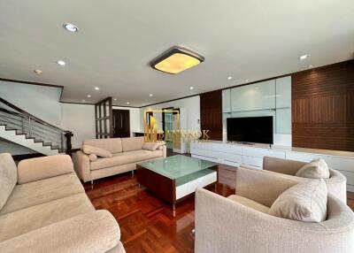 3 Bedroom Duplex Apartment in Phrom Phong