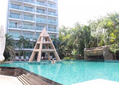 1 Bedroom Condo in Club Royal Wongamat C011317