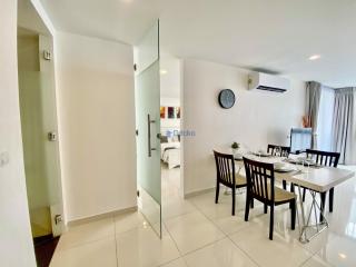 1 Bedroom Condo in Club Royal Wongamat C011317