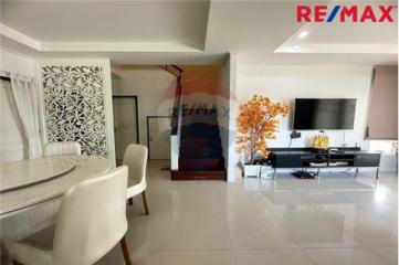 197 Sqm., 5 Beds House listed for ฿ 5,300,000.