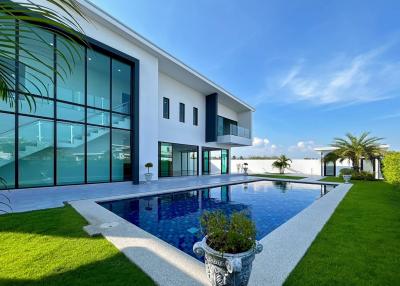 Palm Garden : 2 Storey 4 Bedroom Pool Villa