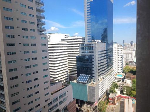 1 bed Condo in The ESSE Asoke Khlong Toei Nuea Sub District C020679