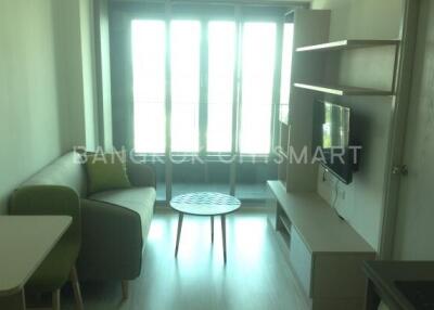 Condo at Ideo Mobi Bangsue Grand Interchange for rent