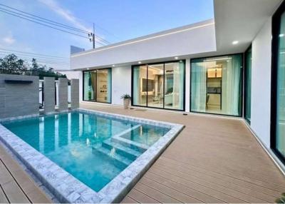 The  pool villa Pattaya for sale