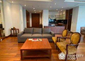 3-BR Condo at Royal Residence Park near BTS Phloen Chit