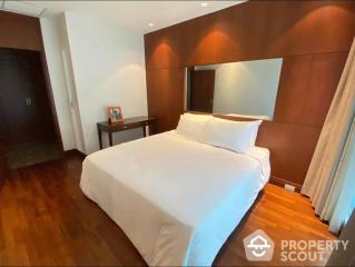 3-BR Condo at Royal Residence Park near BTS Phloen Chit