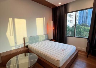 2 bed Condo in Bright Sukhumvit 24 Khlongtan Sub District C020692